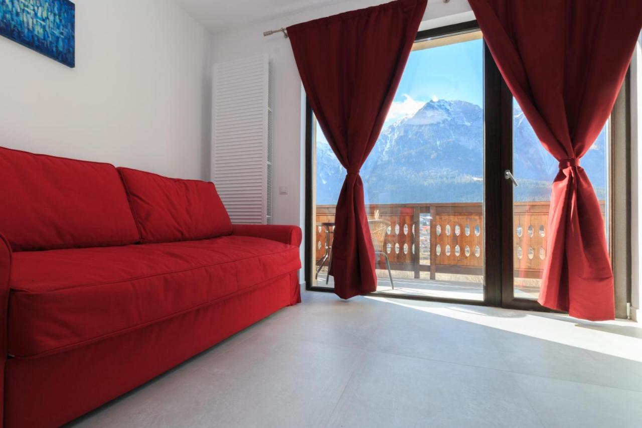 Stars & Mountain Apartment Busteni Exterior photo